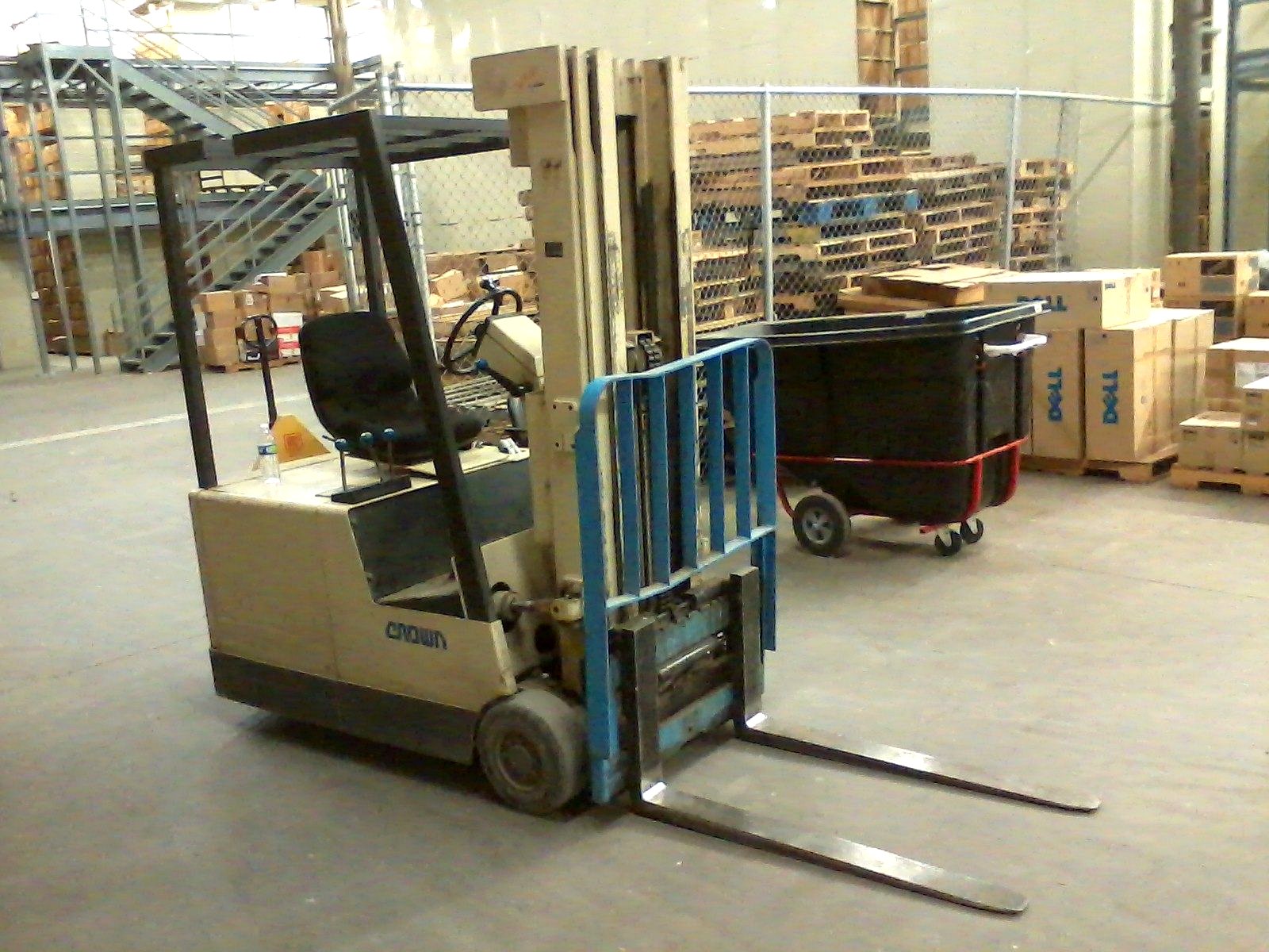 Crown C-Series forklift, host machine for SE-X020